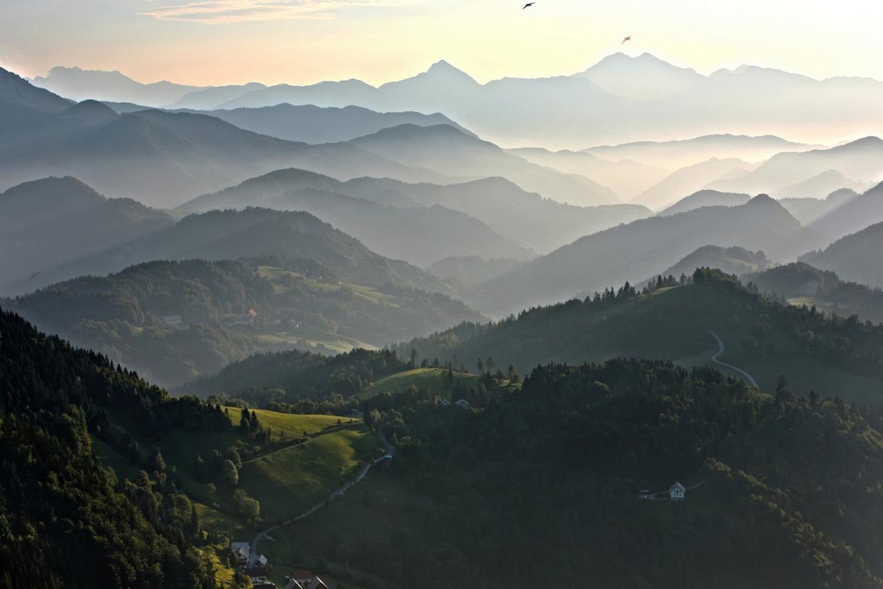 A Pousada Prenocisca Cerkno Exterior foto